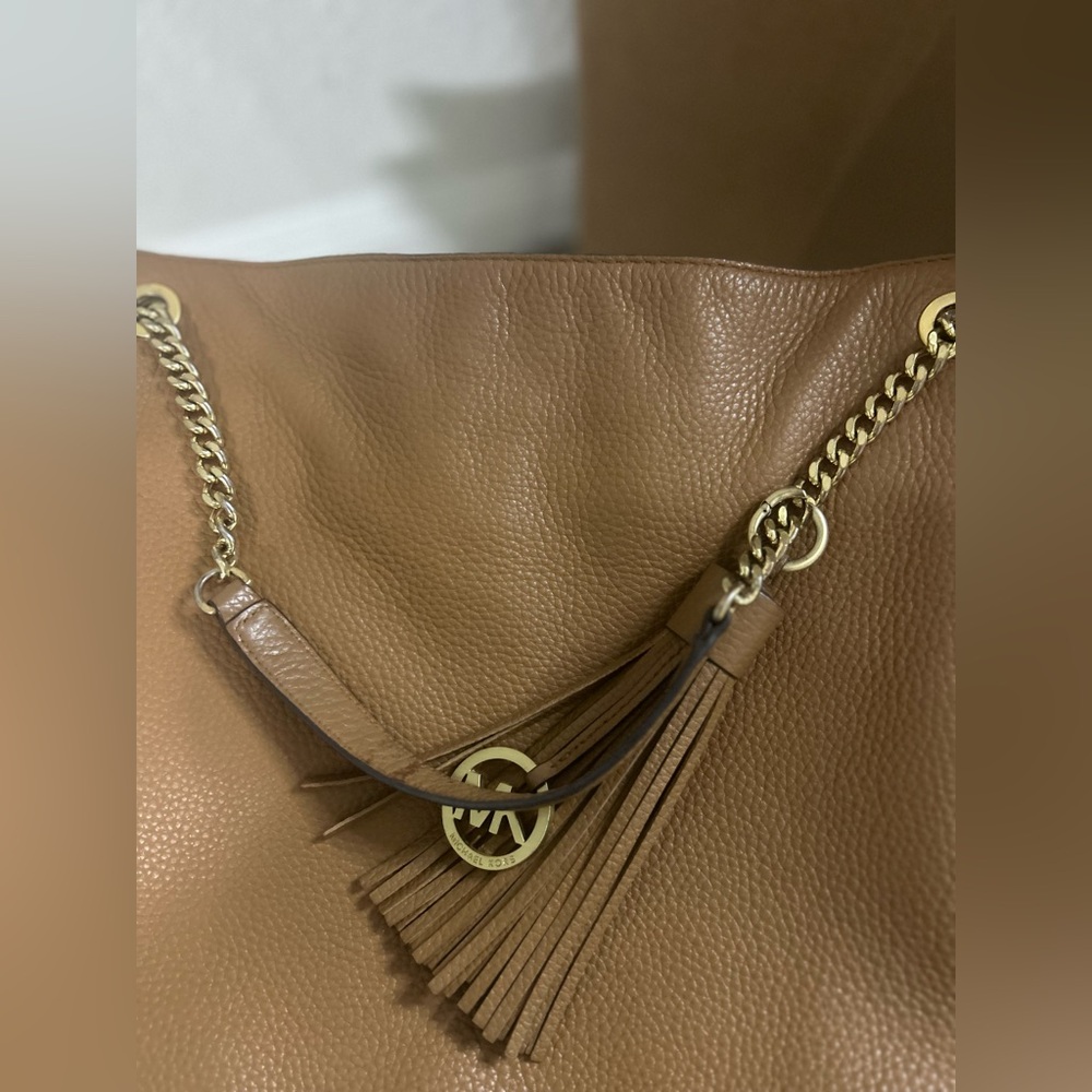 Michael Kors Tan/Brown Whipped Chelsea Leather Bag - Picture 5 of 14